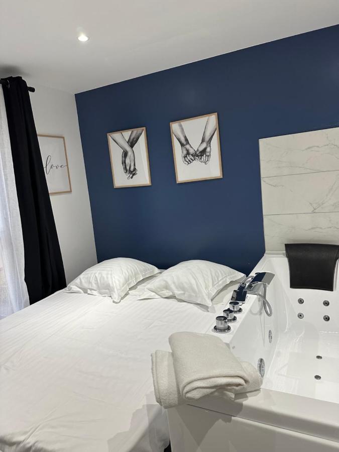 Les Bulles De Mona "Le Wilson" Apartman Villeurbanne Kültér fotó